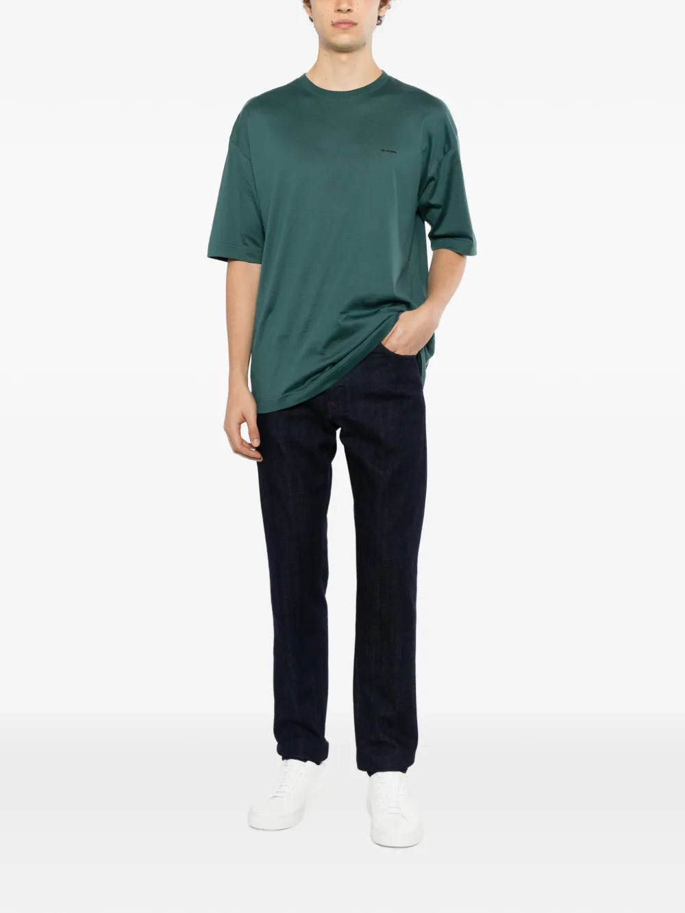 logo-embroidered T-shirt
