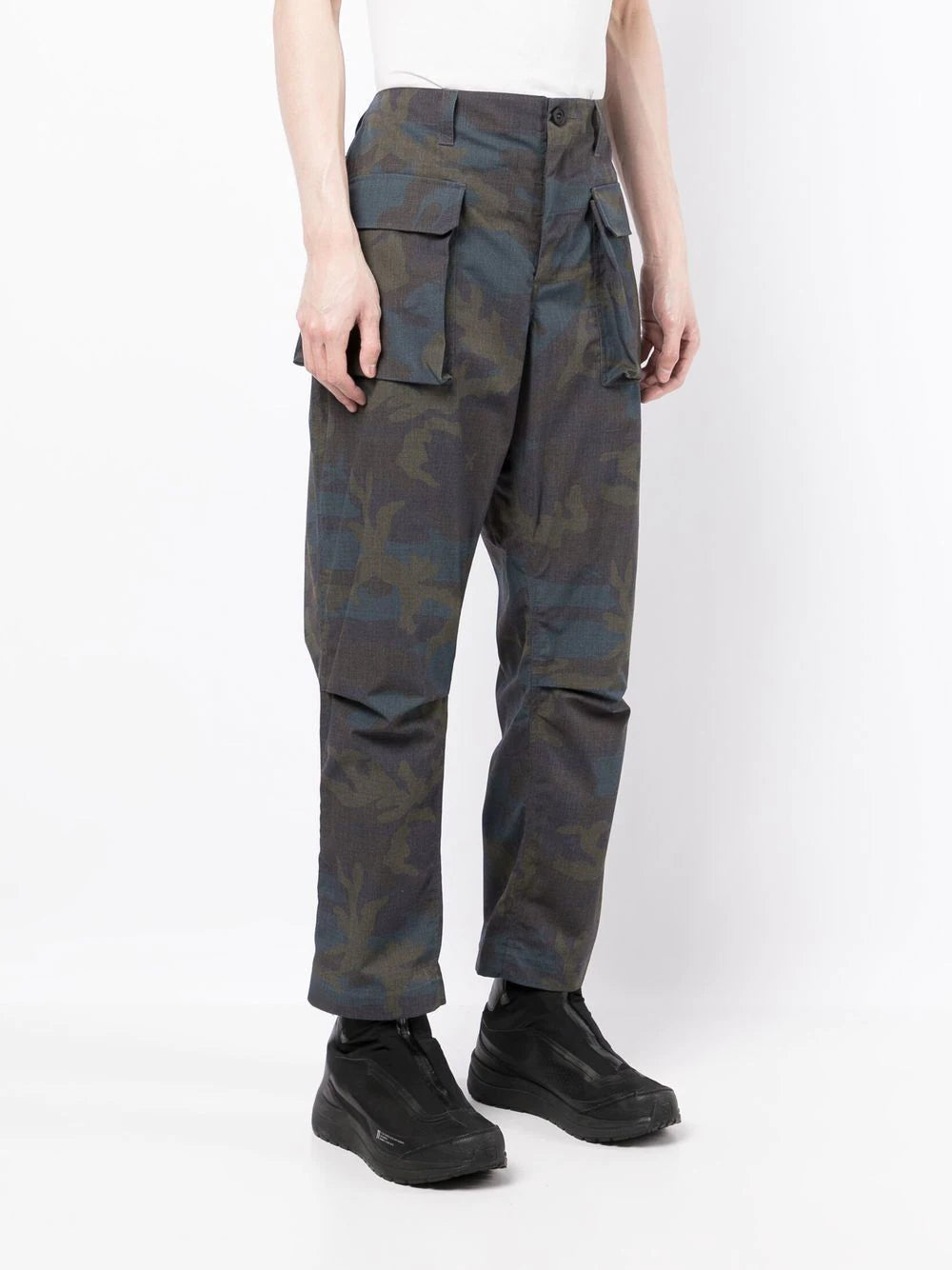 Cargo-Pocket Detail Trousers