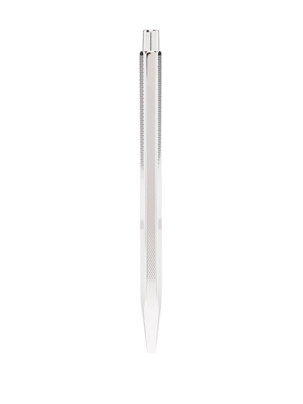 Scale-Engraved Pen