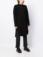 Long-Length Long-Sleeved T-Shirt