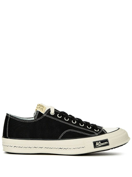 Logo-Patch Leather Low-Top Sneakers